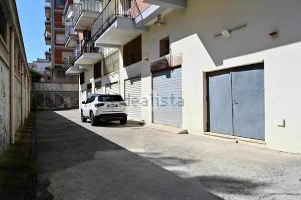 locale di sgombero in vendita a Latina