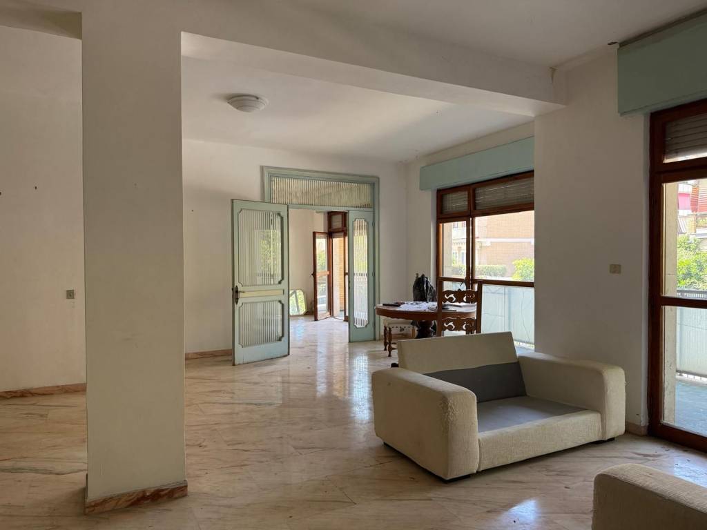 appartamento in vendita a Latina in zona Centro Città