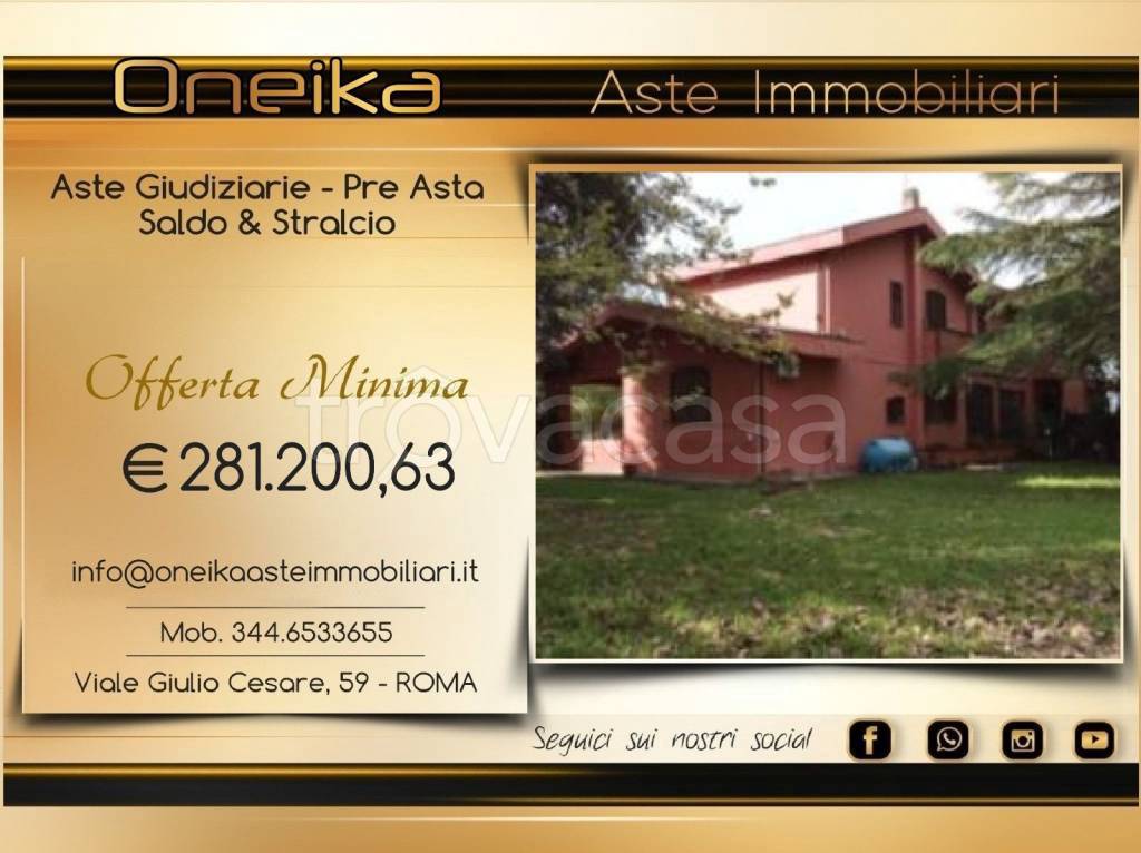 casa indipendente in vendita a Latina