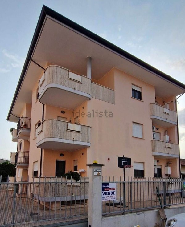 appartamento in vendita a Latina in zona Borgo Faiti