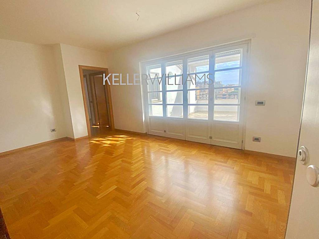 appartamento in vendita a Latina in zona Centro Città