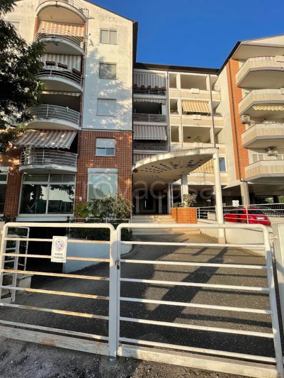 appartamento in vendita a Latina in zona Latina Scalo
