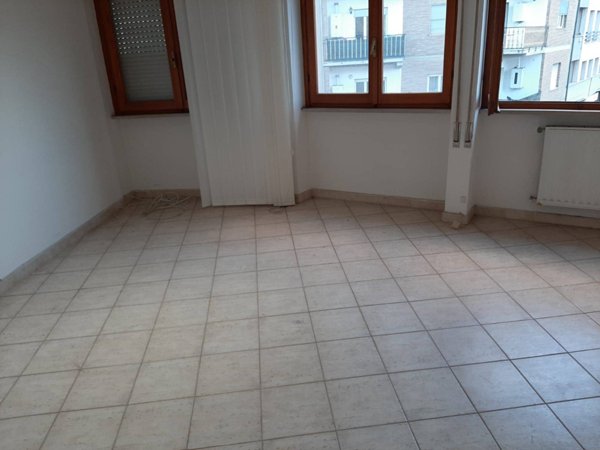 appartamento in vendita a Latina in zona Centro Città