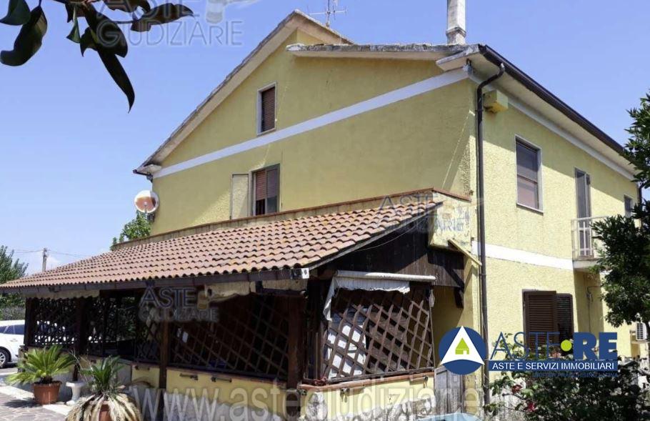 appartamento in vendita a Latina in zona Borgo Piave