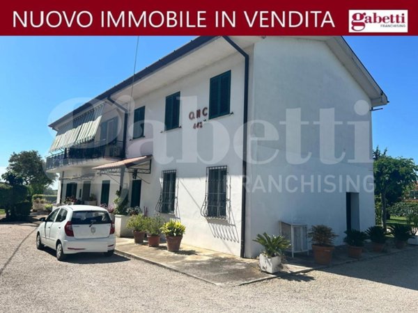 appartamento in vendita a Latina in zona Borgo Carso