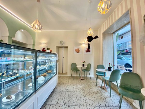 negozio in vendita a Latina in zona Centro Città