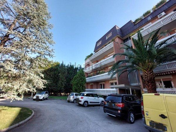 appartamento in vendita a Latina in zona Centro Città