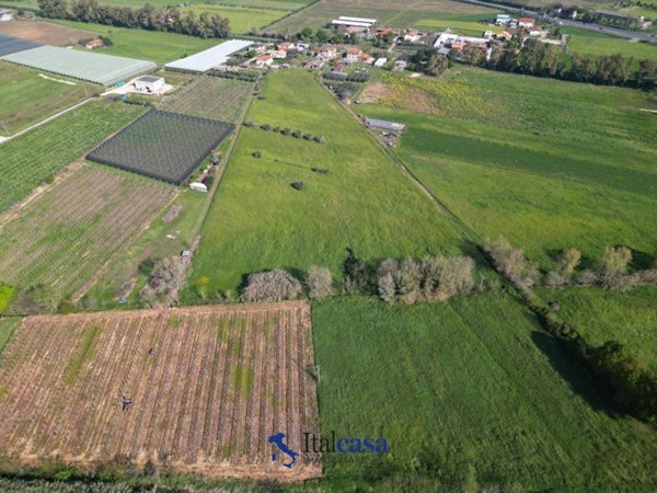 casa indipendente in vendita a Latina in zona Acciarella