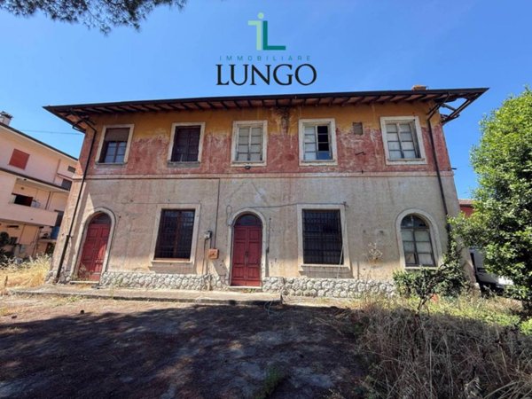 casa indipendente in vendita a Latina in zona Borgo San Michele
