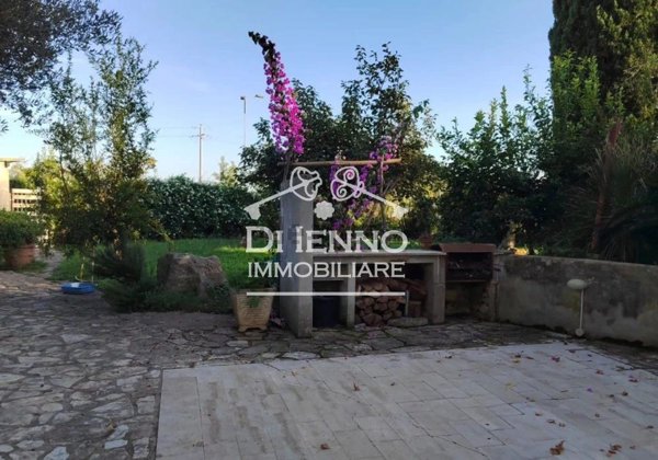 casa indipendente in vendita a Latina in zona Borgo Podgora