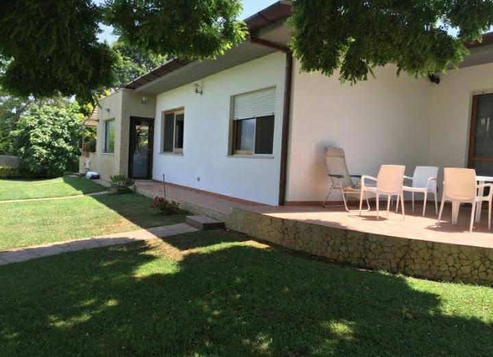 casa indipendente in vendita a Latina in zona Latina Scalo