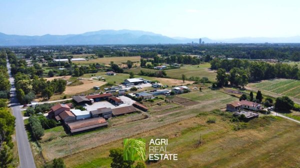 terreno agricolo in vendita a Latina in zona Borgo Podgora