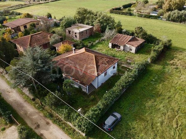casa indipendente in vendita a Latina in zona Borgo Sabotino