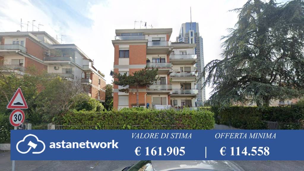 appartamento in vendita a Latina in zona Centro Città