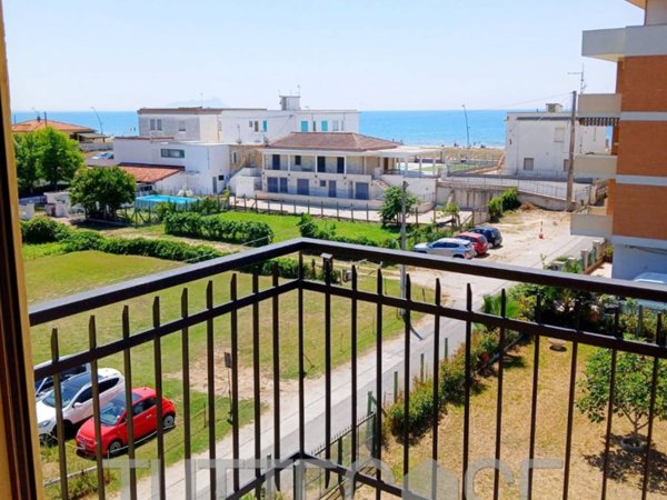 appartamento in vendita a Latina in zona Foce Verde