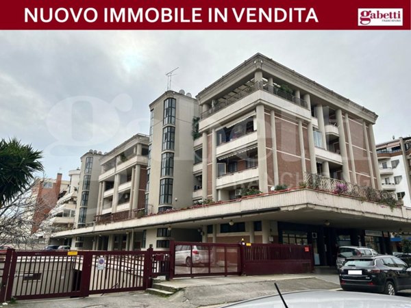 appartamento in vendita a Latina in zona Centro Città