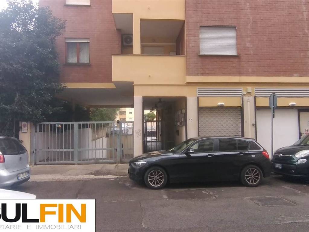 negozio in vendita a Latina in zona Centro Città