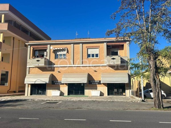 appartamento in vendita a Latina in zona Borgo Montello
