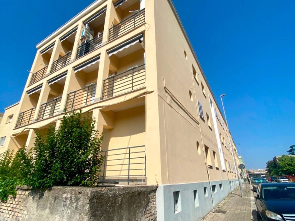 appartamento in vendita a Latina in zona Centro Città