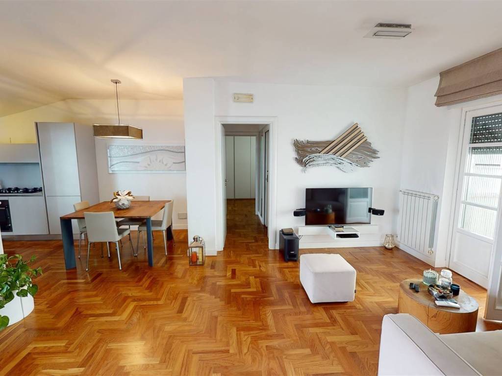 appartamento in vendita a Latina in zona Centro Città