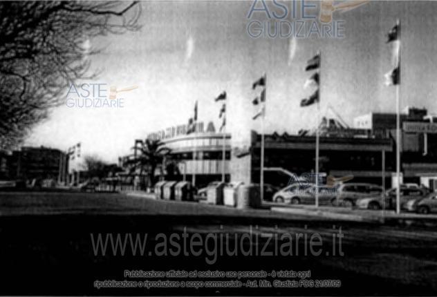 negozio in vendita a Latina in zona Centro Città