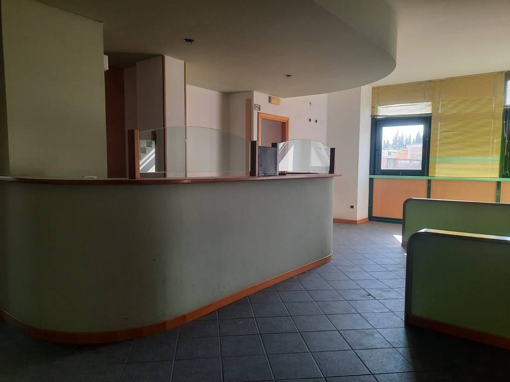 ufficio in vendita a Latina in zona Centro Città