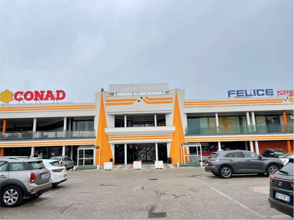 appartamento in vendita a Latina in zona Centro Città