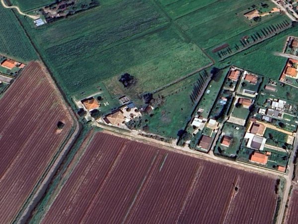 terreno agricolo in vendita a Latina in zona Foce Verde