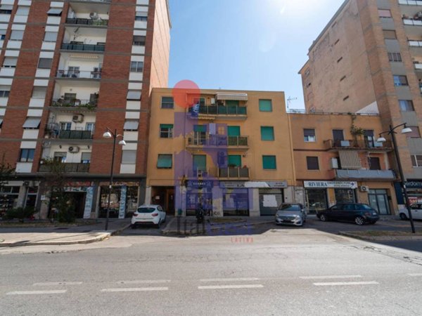 appartamento in vendita a Latina in zona Centro Città