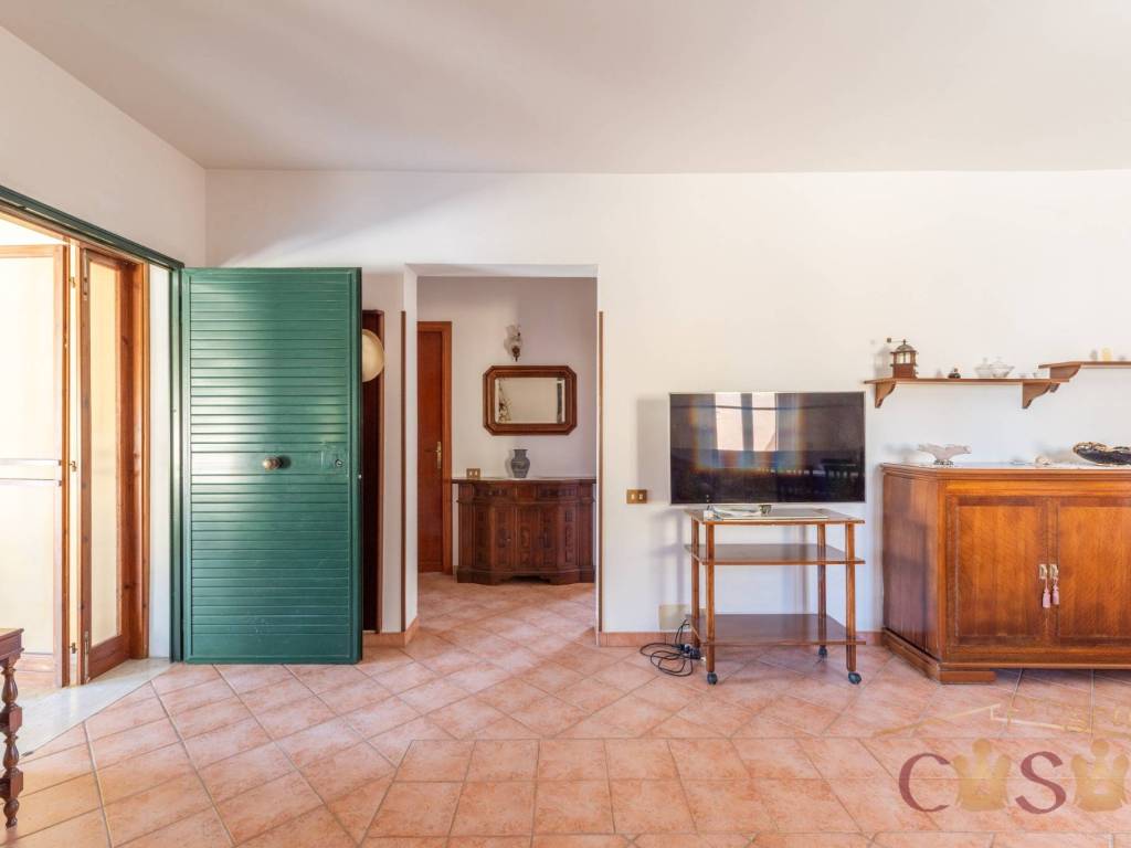 casa indipendente in vendita a Latina in zona Foce Verde