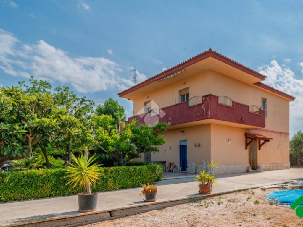 casa indipendente in vendita a Latina in zona Borgo Sabotino