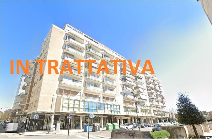 appartamento in vendita a Latina in zona Centro Città