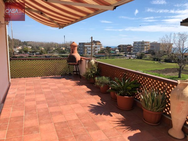 appartamento in vendita a Latina in zona Foce Verde