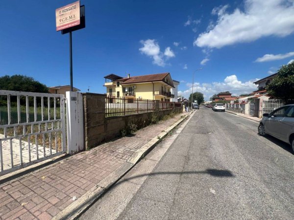 terreno agricolo in vendita a Latina