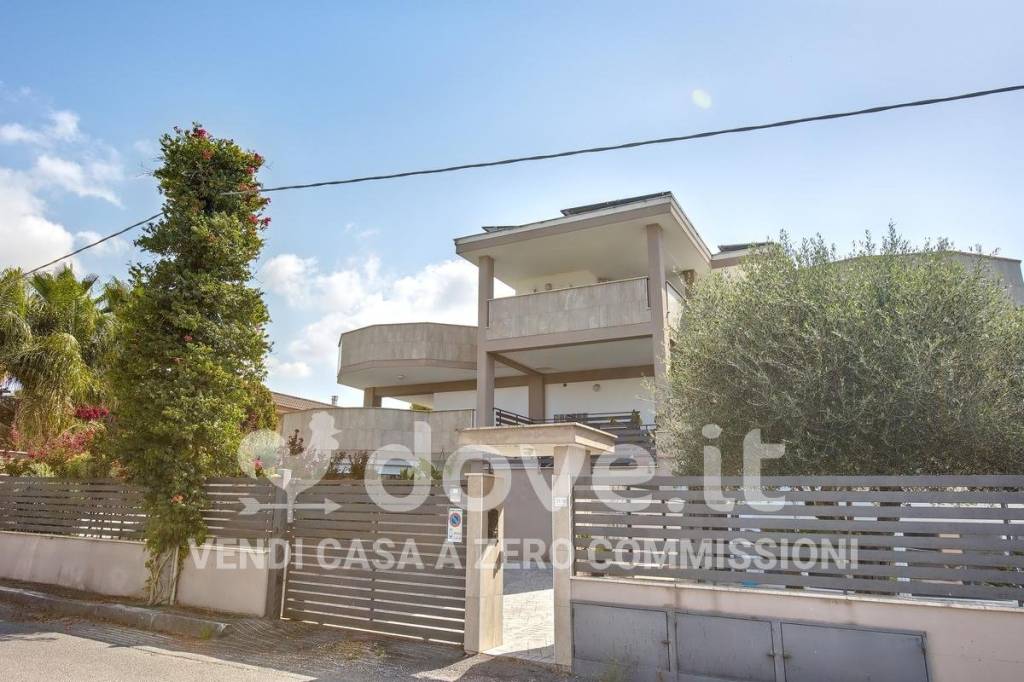 appartamento in vendita a Latina in zona Centro Città