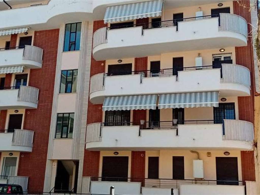 appartamento in vendita a Latina in zona Centro Città