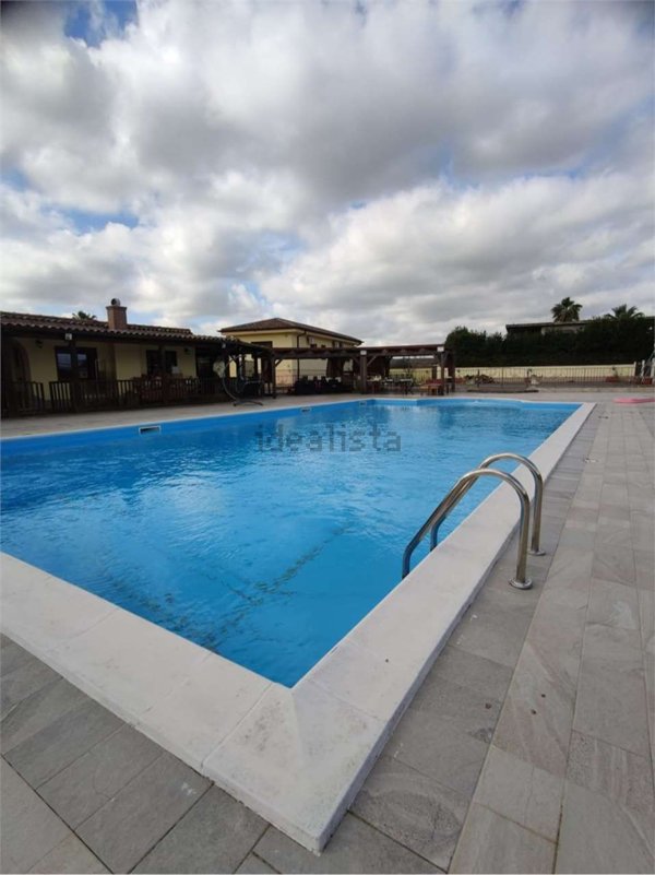 casa indipendente in vendita a Latina in zona Latina Scalo