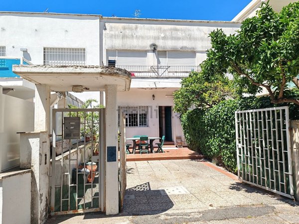 casa indipendente in vendita a Latina