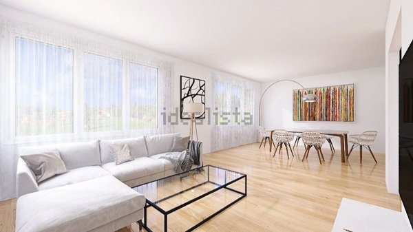 casa indipendente in vendita a Latina in zona Centro Città