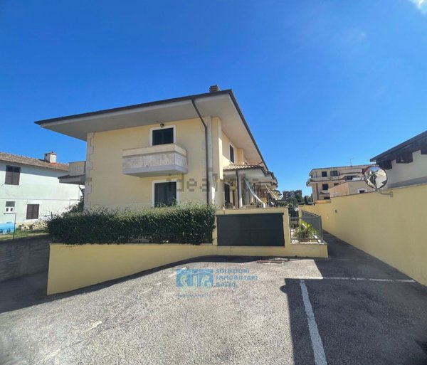 casa indipendente in vendita a Latina in zona Borgo Podgora