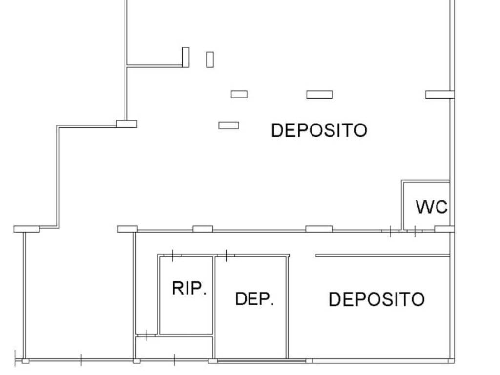 locale commerciale in vendita a Latina