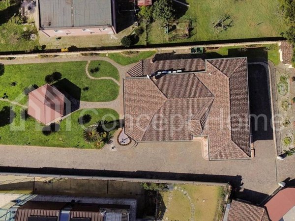 casa indipendente in vendita a Latina in zona Borgo Piave