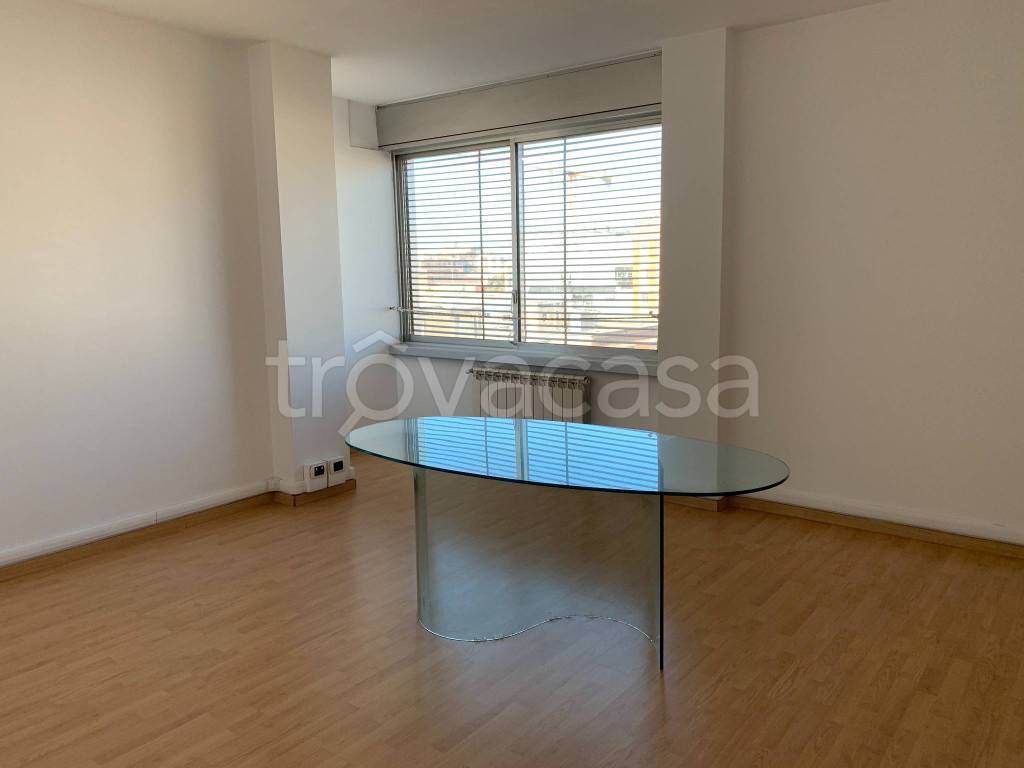 appartamento in vendita a Latina in zona Centro Città
