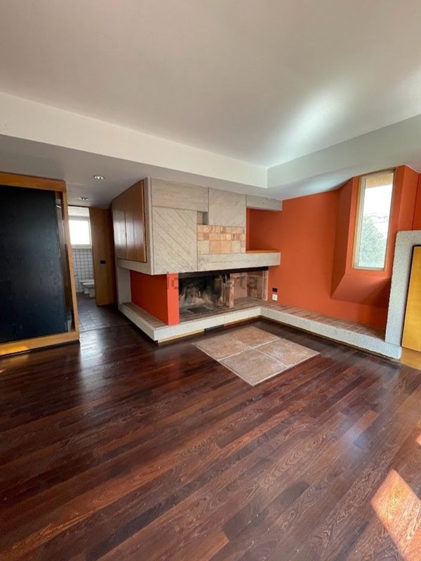 casa indipendente in vendita a Latina in zona Centro Città