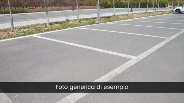 negozio in vendita a Latina
