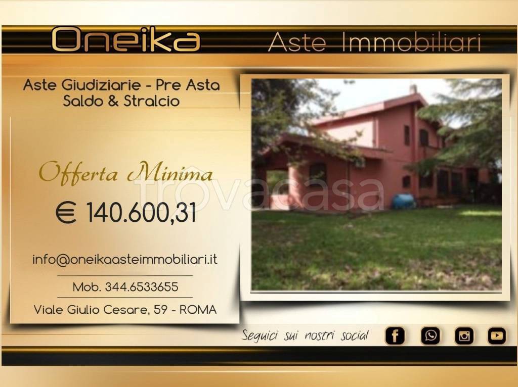 casa indipendente in vendita a Latina