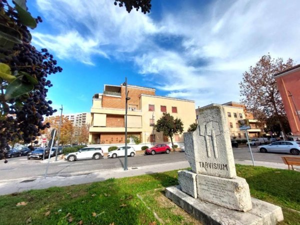 appartamento in vendita a Latina in zona Centro Città