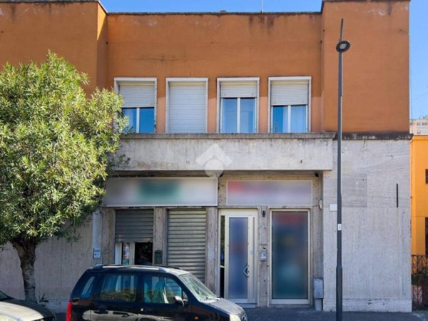 negozio in vendita a Latina in zona Centro Città