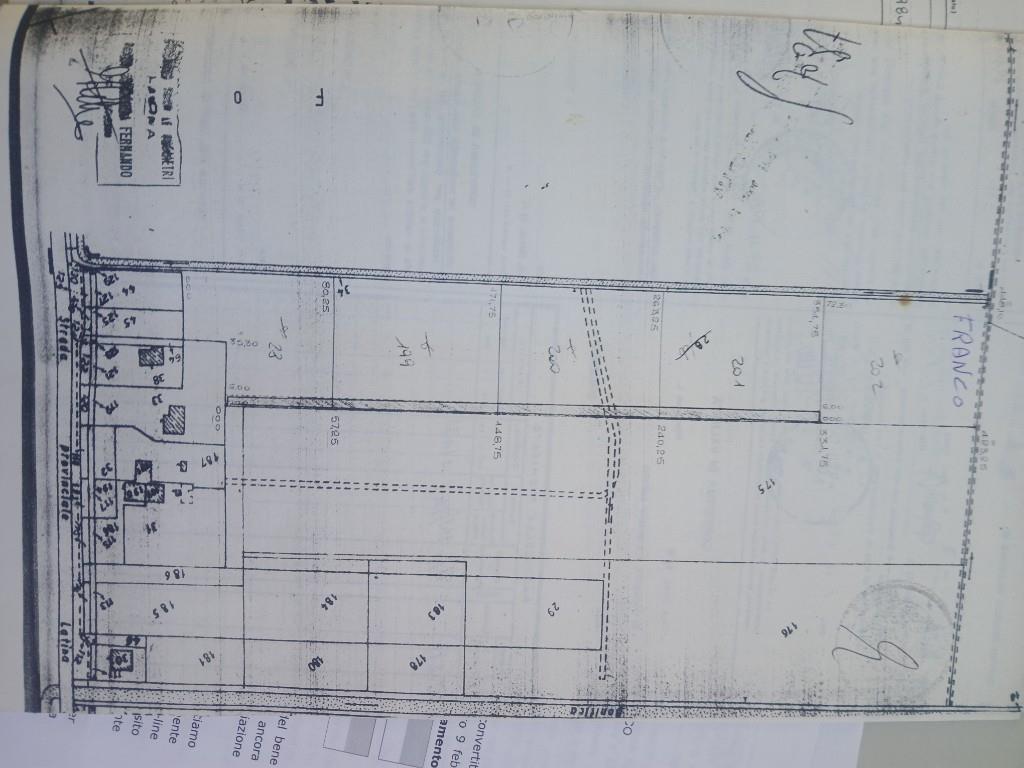 terreno agricolo in vendita a Latina in zona Centro Città