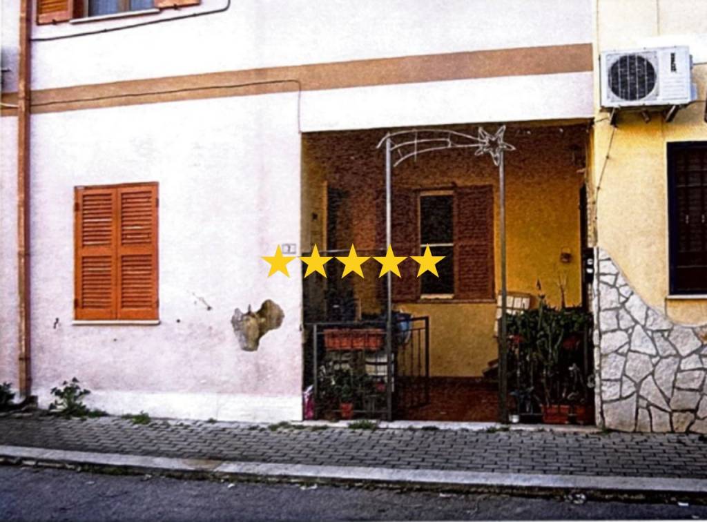 appartamento in vendita a Latina in zona Latina Scalo